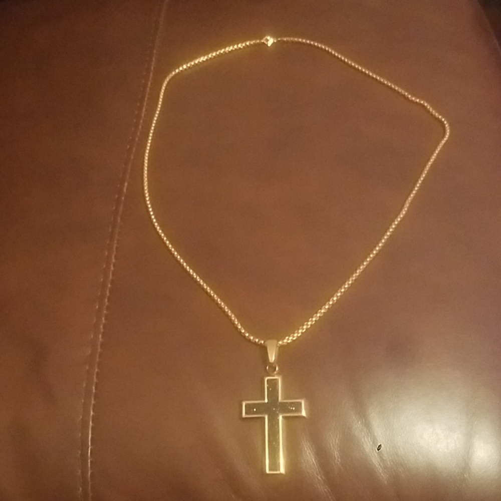 Men's gold necklace